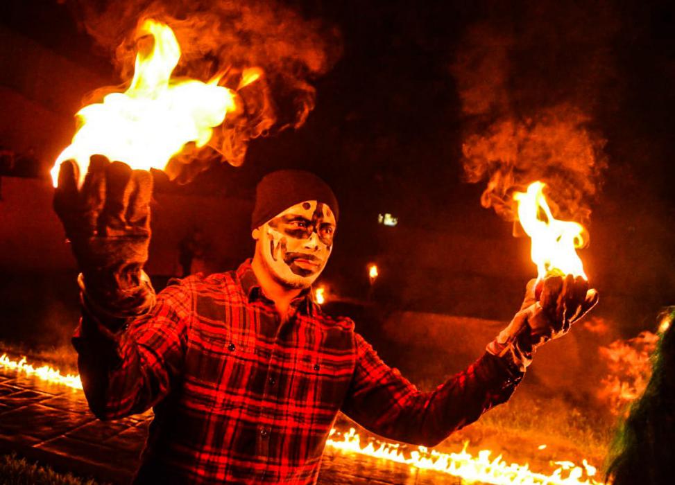 Declaran “Bien Cultural” a la tradición de las Bolas de Fuego de Nejapa declaran-bien-cultural-a-la-tradicion-de-las-bolas-de-fuego-de-nejapa